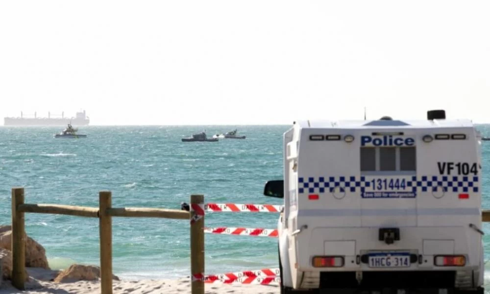 Αγνοείται άνδρας που δέχθηκε επίθεση από καρχαρία σε παραλία της Αυστραλίας
